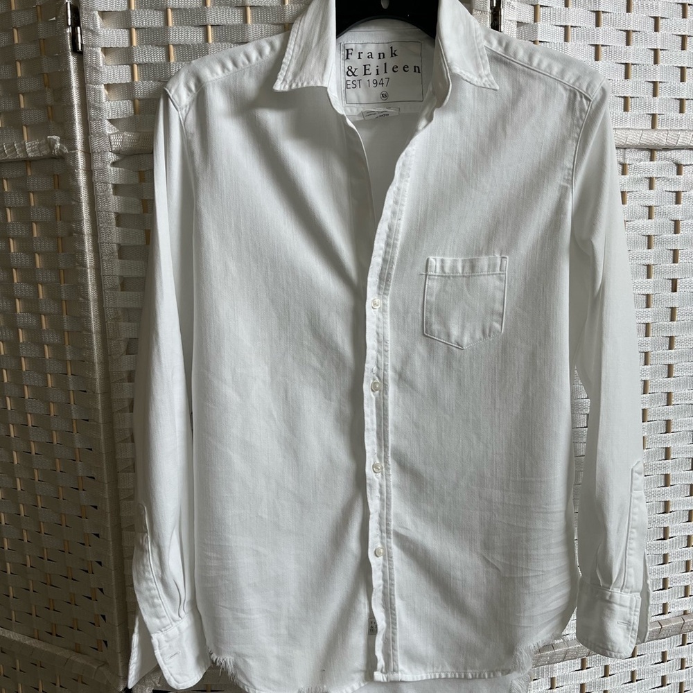 Frank & Eileen White women’s  Shirt